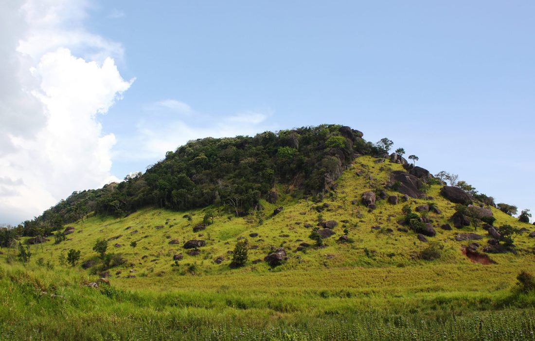 A_Hill_in_Maduru_Oya